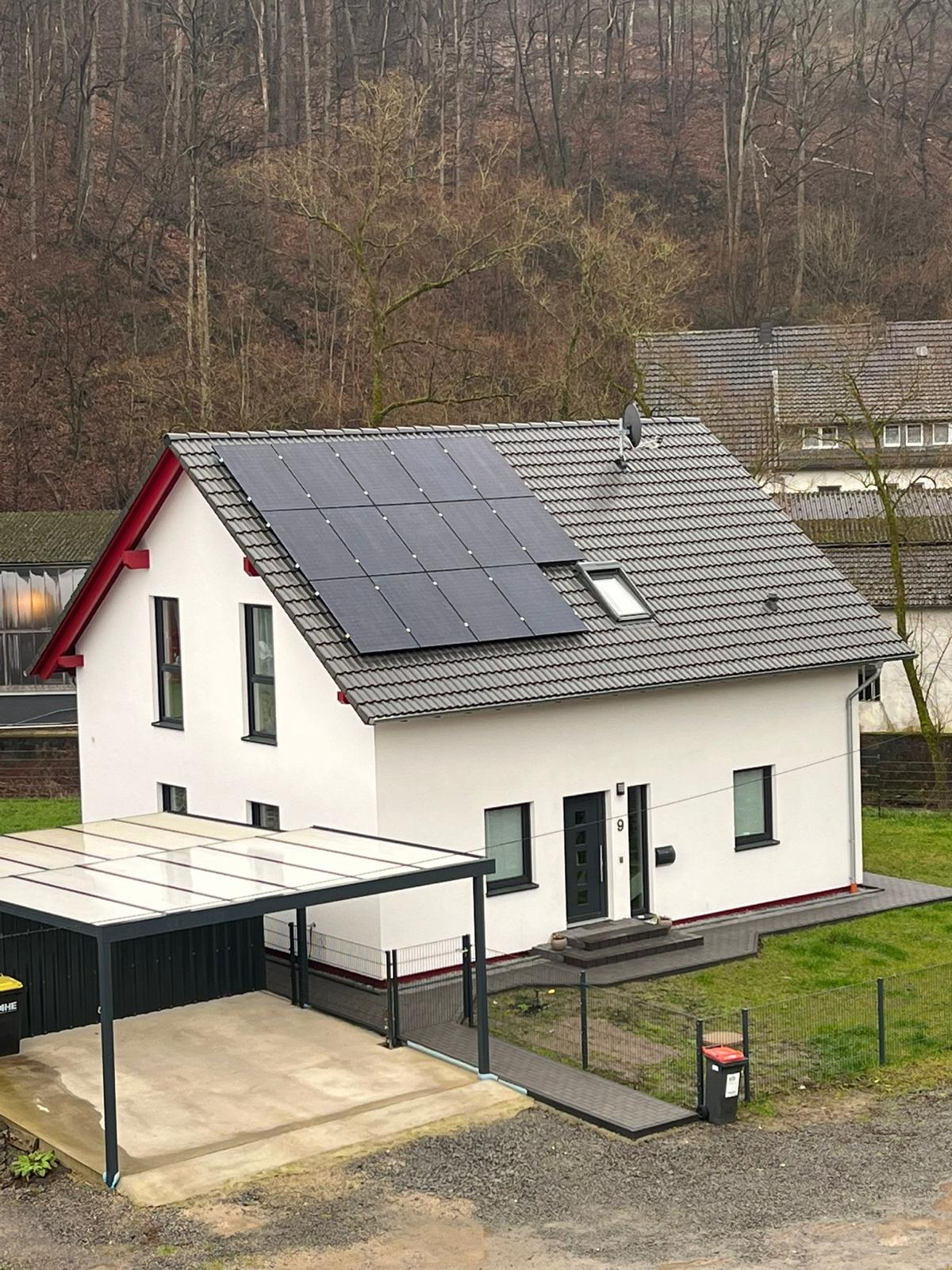 100 kWp PV-Anlage 12